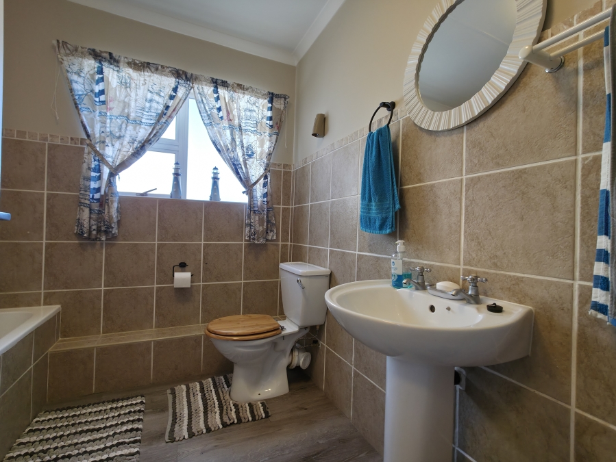3 Bedroom Property for Sale in Marina Martinique Eastern Cape